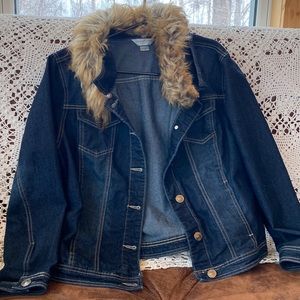 Woman’s Christopher&Banks Petite size L